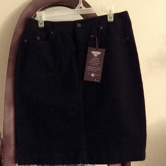Gloria Vanderbilt Dresses & Skirts - Skirt